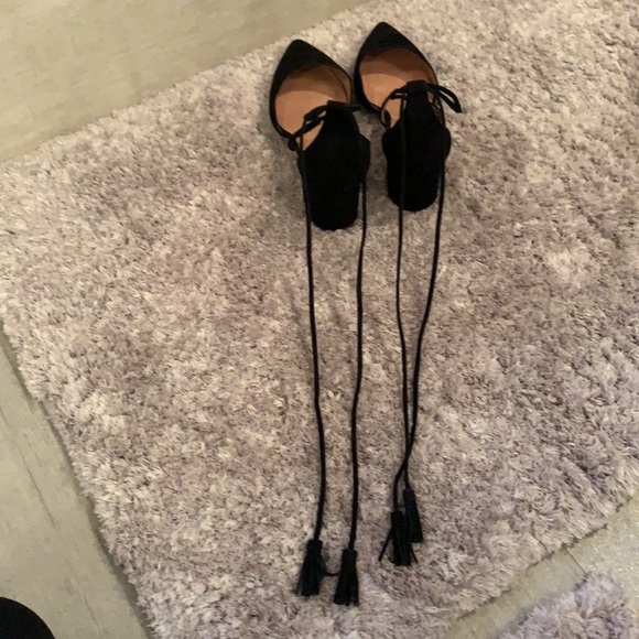 Halogen Black Suede Ankle Tie Chunky Heel Pump Pointy Toe | Size 9 - Picture 3 of 3